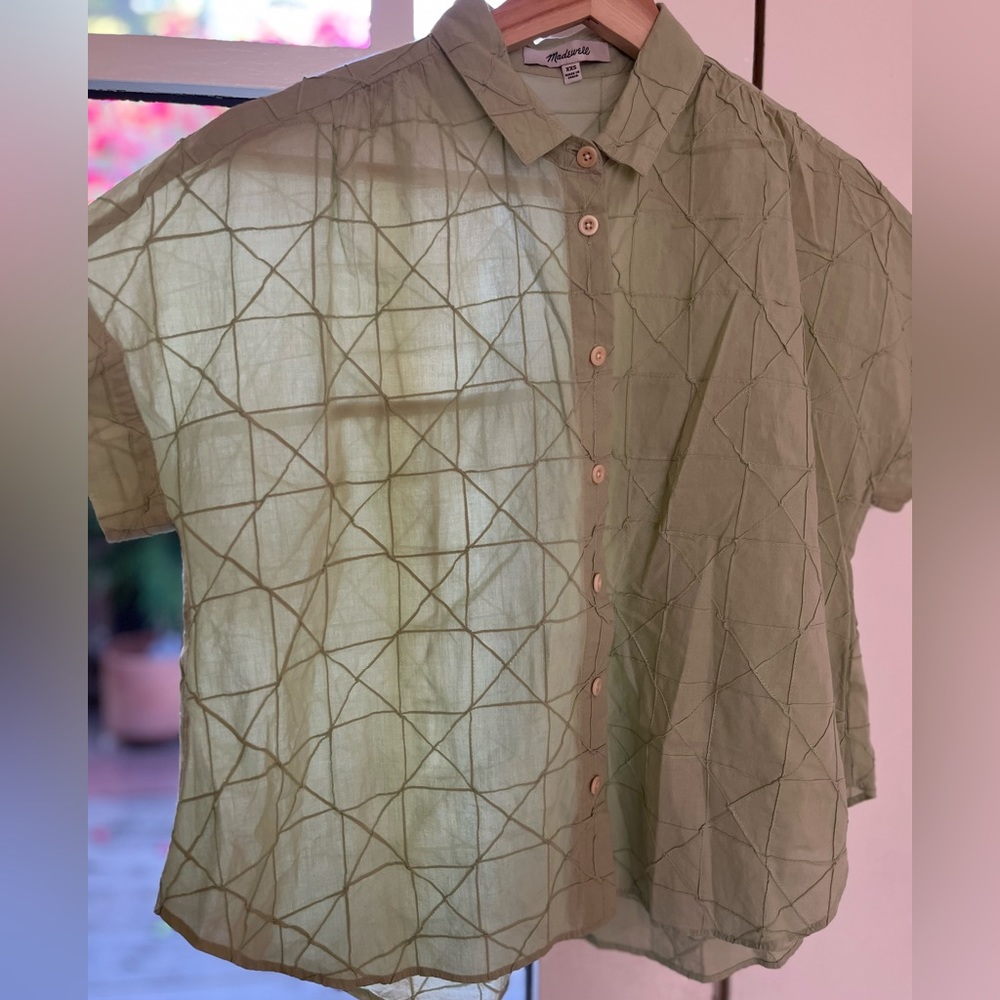 Cropped Button-Down With Peter Pan Collar - image 3